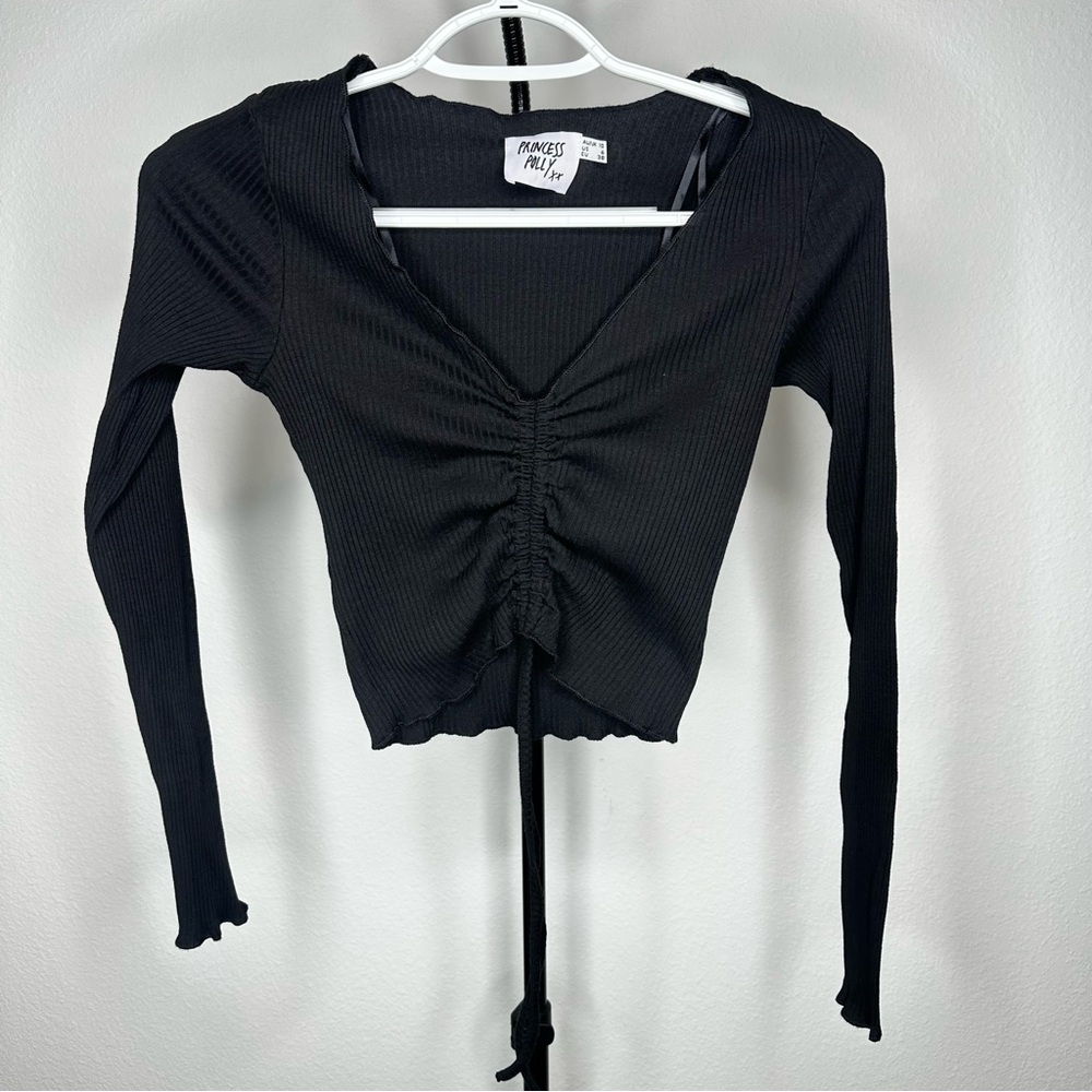 Princess Polly Size 6 Grunge Witchy Lettuce Hem Top Ribbed